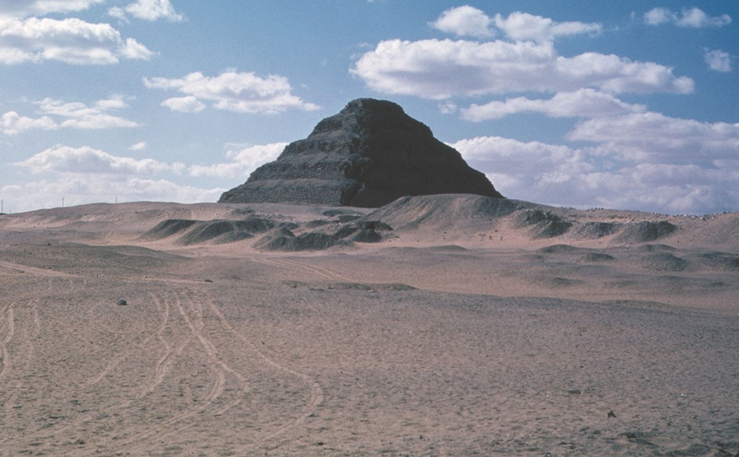 The Step Pyramid of King Djoser at ?aqqarah, Egypt, c. 2650 BCE. Katherine Young/Encyclopædia Britannica, Inc.
