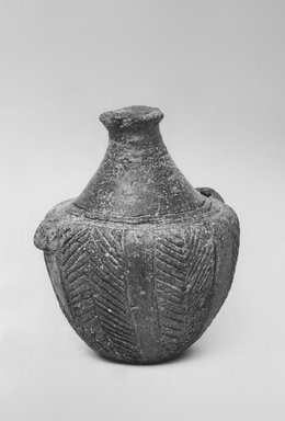 Grotta-Pelos. Bottle with Lug Handles and Incised Lines, ca. 3100-3000 B.C.E. Clay, Ht. 9.5cm. Diameter. 7.6 cm. Brooklyn Museum, Charles Edwin Wilbour Fund, 35.758. Creative Commons-BY (Photo: Brooklyn Museum, CUR.35.758_print_bw.jpg) https://www.brooklynmuseum.org/opencollection/objects/44380
